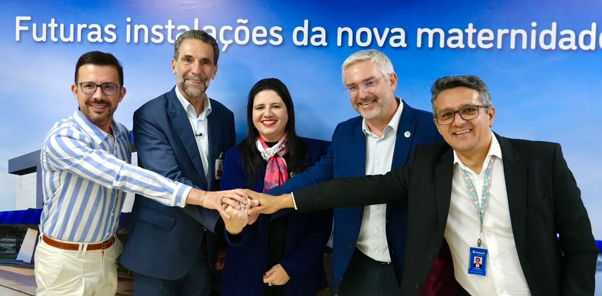 Secretário-executivo do Ministério da Saúde em visita técnica