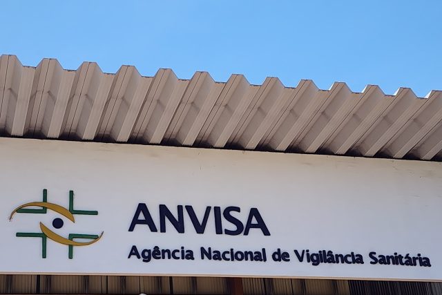 Anvisa proíbe suplementos alimentares de empresa de origem desconhecida